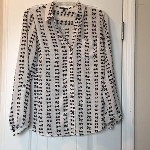 Limited Bow Button Up